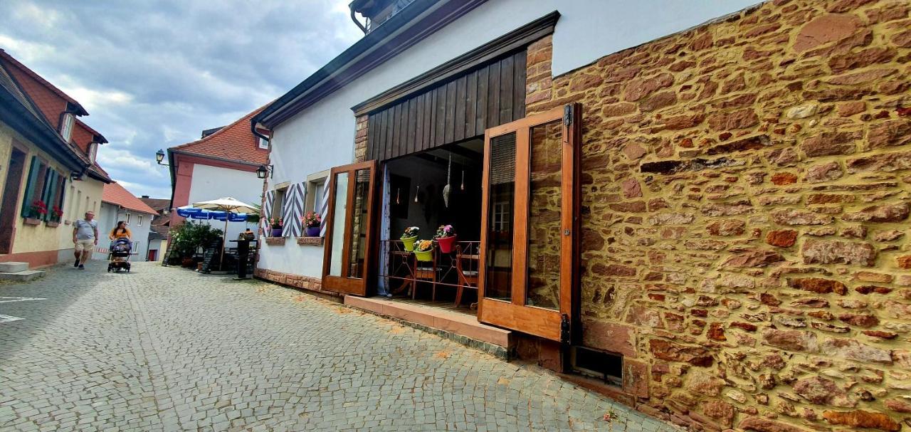 Landgasthaus "Zum Engel" Hotel Neuleiningen Exterior foto